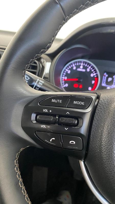 2025-Kia-Pegas-14-EX-Auto_16