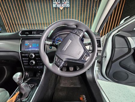 2021-Haval-H2-15T-City_18