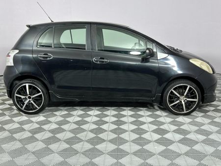 2007-Toyota-Yaris-T3-5-dr_17