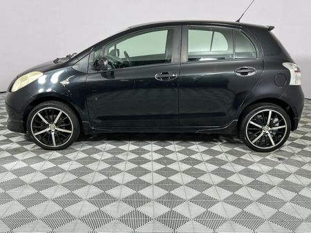 2007-Toyota-Yaris-T3-5-dr_19