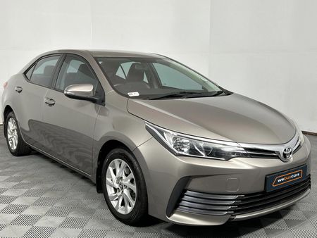 2019-Toyota-Corolla-13-Prestige_16