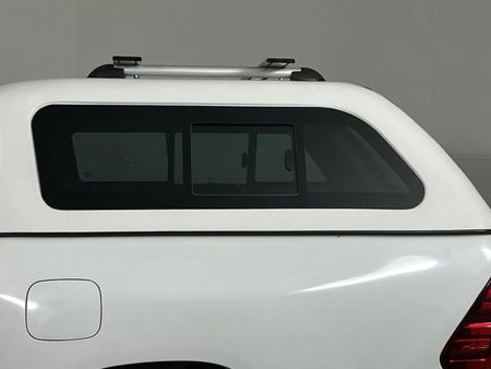 2019-Toyota-Hilux-24-GD-6-Raised-Body-SRX-Double-Cab_14
