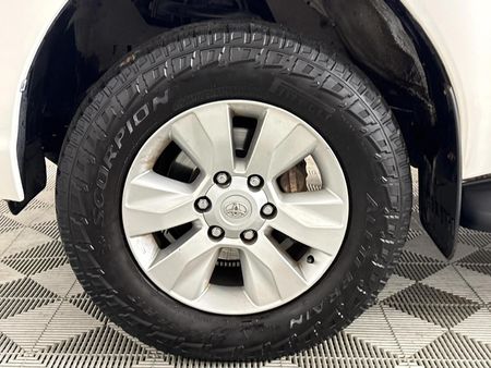 2019-Toyota-Hilux-24-GD-6-Raised-Body-SRX-Double-Cab_4