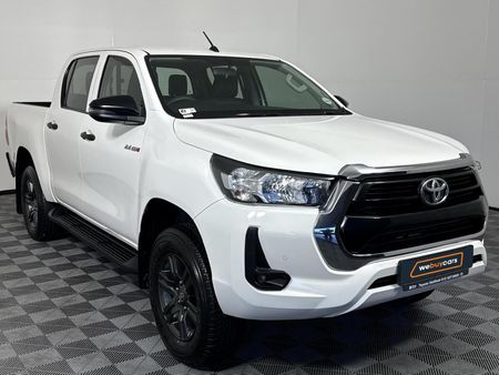 2022-Toyota-Hilux-24-GD-6-Raider-4x4-Double-Cab_15