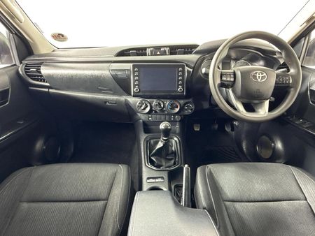 2022-Toyota-Hilux-24-GD-6-Raider-4x4-Double-Cab_1