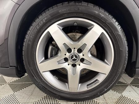 2014-Mercedes-Benz-GLA-220-CDI-Auto-4Matic_5