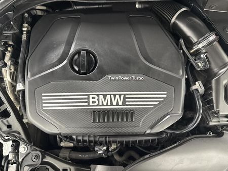 2023-BMW-1-Series-118i-M-Sport_12
