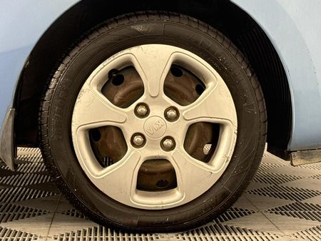 2013-Kia-Picanto-10-LX_5