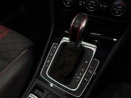 2020-Volkswagen-Golf-VII-GTI-20-TSI-Auto-TCR_9