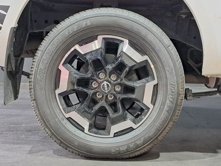 2025-Nissan-Navara-25D-XE-Double-Cab_20