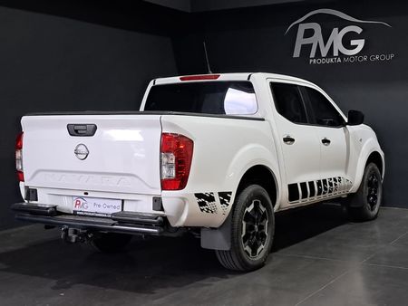 2025-Nissan-Navara-25D-XE-Double-Cab_5