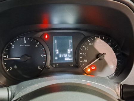 2025-Nissan-Navara-25D-XE-Double-Cab_7