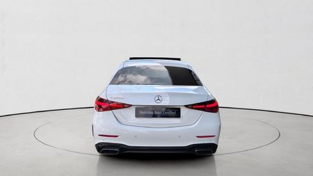 2026-Mercedes-Benz-C-Class-C-220d-Auto_3