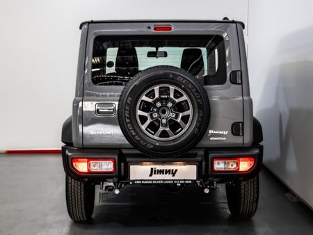 2026-Suzuki-Jimny-15-GLX_9