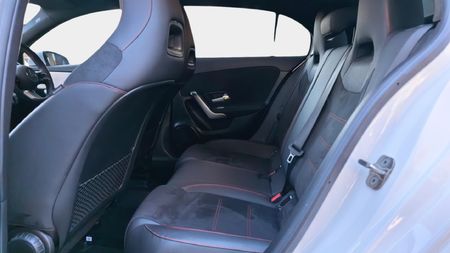2025-Mercedes-Benz-A-Class-A-200-Auto_14