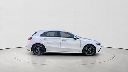 2025-Mercedes-Benz-A-Class-A-200-Auto_2