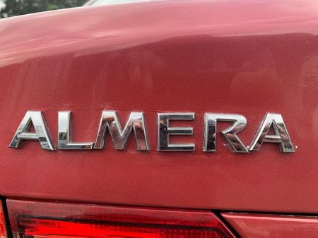 2004-Nissan-Almera-16-Luxury-Automatic_9