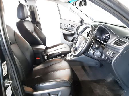 2024-Mitsubishi-Triton-24-Di-Dc-4x4-Auto-Double-Cab_12