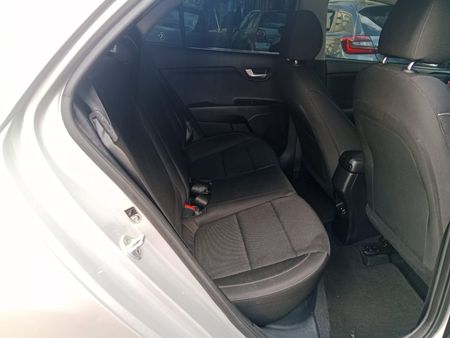2019-Kia-Rio-14-Tec-5-dr-Auto_16