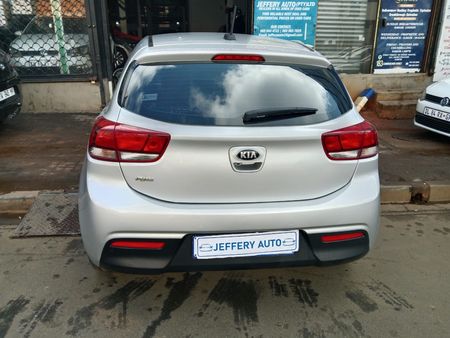 2019-Kia-Rio-14-Tec-5-dr-Auto_3