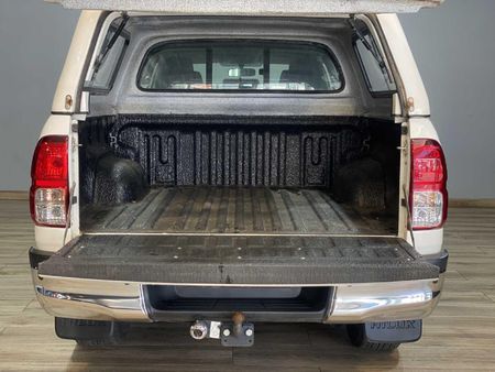 2024-Toyota-Hilux-24GD-6-4x4-Raider-X-Auto-Double-Cab_21