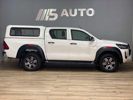 2024-Toyota-Hilux-24GD-6-4x4-Raider-X-Auto-Double-Cab_3