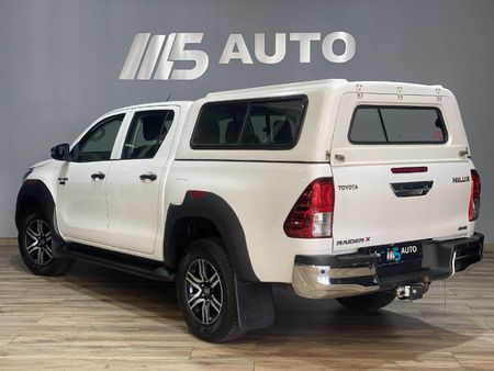 2024-Toyota-Hilux-24GD-6-4x4-Raider-X-Auto-Double-Cab_8