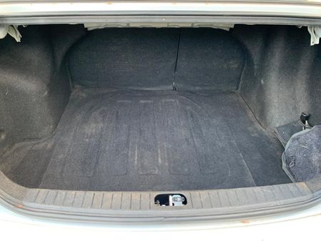 2009-Hyundai-Accent-16-GLS_13