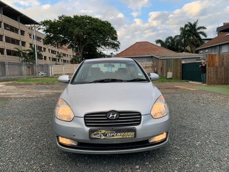 2009-Hyundai-Accent-16-GLS_1