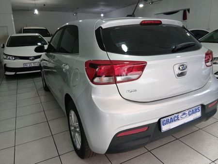 2019-Kia-Rio-14-Tec-5-dr-Auto_14