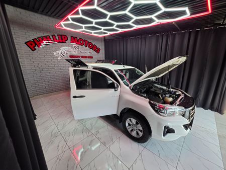 2020-Toyota-Hilux-24-GD-6-Raised-Body-SRX-Auto-Extended-Cab_2