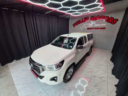 2020-Toyota-Hilux-24-GD-6-Raised-Body-SRX-Auto-Extended-Cab_6