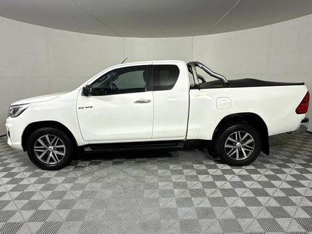 2019-Toyota-Hilux-28-GD-6-Raised-Body-Raider-Auto-Extended-Cab_16
