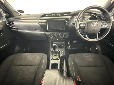2019-Toyota-Hilux-28-GD-6-Raised-Body-Raider-Auto-Extended-Cab_1