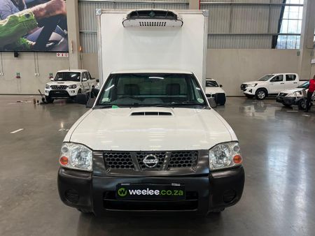 2020-Nissan-NP300-25-TDi-LWB-Single-Cab_7