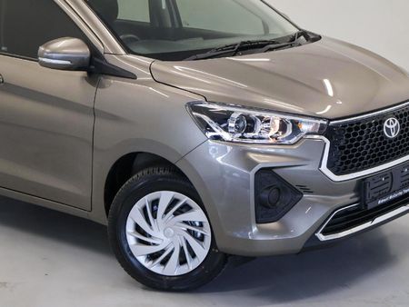2026-Toyota-Rumion-15-SX_5