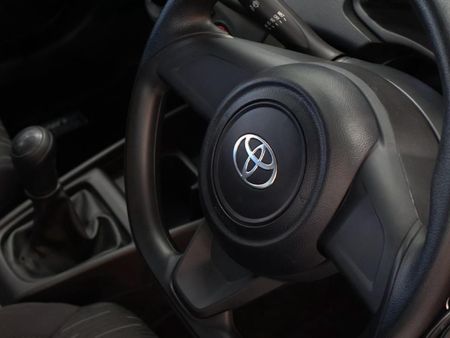 2026-Toyota-Rumion-15-S_11