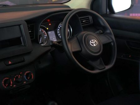 2026-Toyota-Rumion-15-S_21