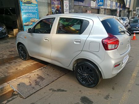 2025-Toyota-Vitz-10-XR_5