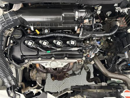 2023-Suzuki-Swift-12-GA_13