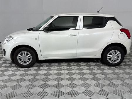 2023-Suzuki-Swift-12-GA_19