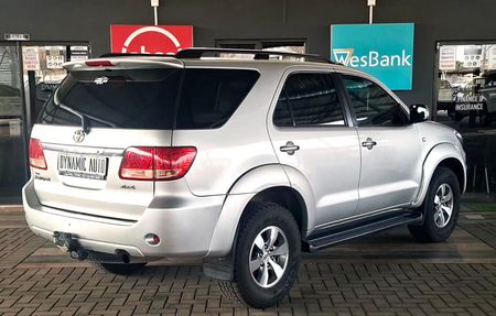 2007-Toyota-Fortuner-40-V6-Auto-4x4_7