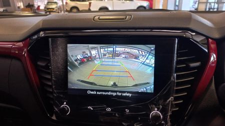 2026-Isuzu-D-Max-19-DDI-HR-X-Rider-Auto-Double-Cab_18