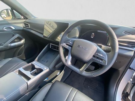 2026-BYD-Atto2-15-DMI-DynamicAf-20-Phev_13