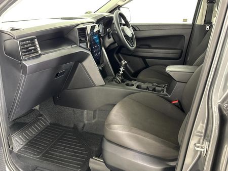2023-Volkswagen-Amarok-20-TDI-110kW-LR-Double-Cab_8