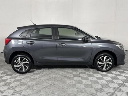 2024-Toyota-Starlet-15-XS-Auto_16