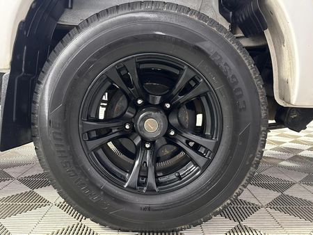 2021-Mahindra-Pik-Up-22-mHawk-S6-4x4-Double-Cab_7