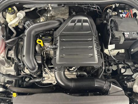 2021-Audi-A1-Sportback-10-TFSI-Auto-30-TFSI_12