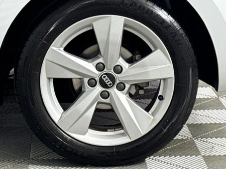 2021-Audi-A1-Sportback-10-TFSI-Auto-30-TFSI_6