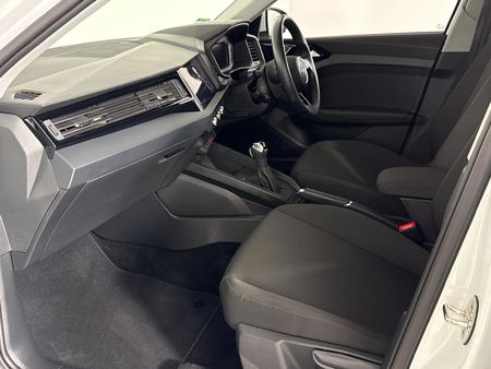 2021-Audi-A1-Sportback-10-TFSI-Auto-30-TFSI_8